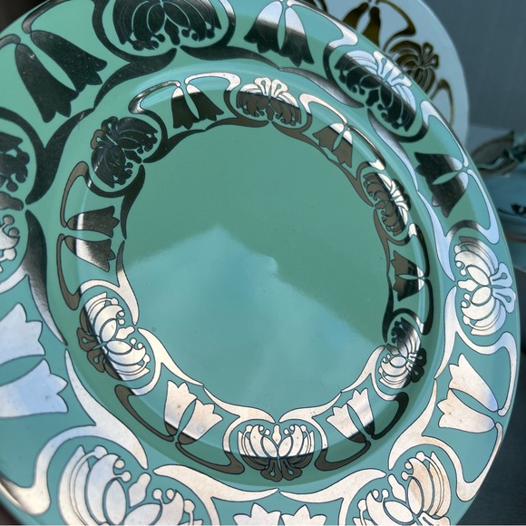 Anthropologie x Met Gala Bundle Dessert Plat and Candle Set - Picture 9 of 12